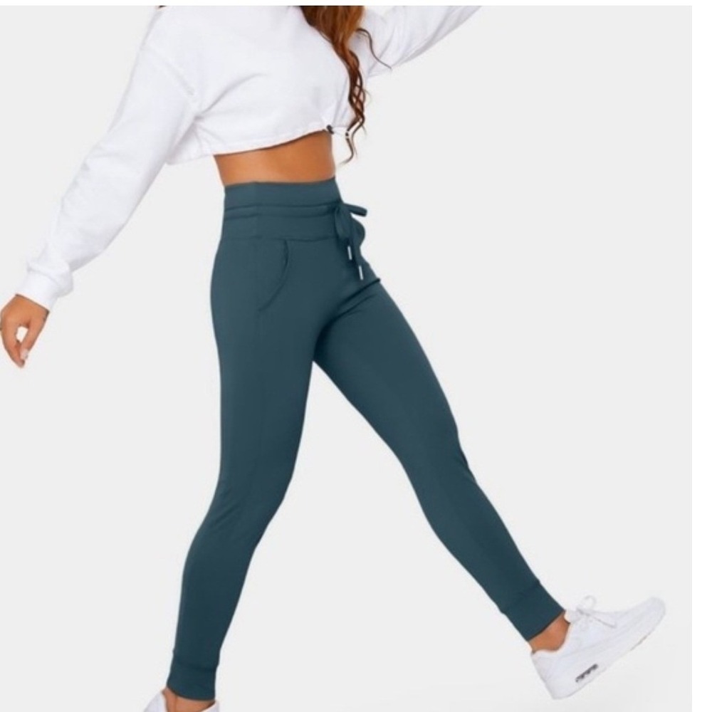 Halara Pants SoftlyZero High Waisted Drawstring Pocket Full Length Womens Size S